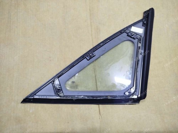 Hyundai Tucson Sol Arka Kelebek Küstod Camı 87810-N7000 SP (LC122)