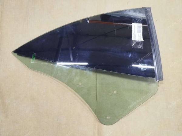 Renault Megane 3 Cabrio Sağ Arka Kelebek Küstod Camı 833060014R CP (LB121)