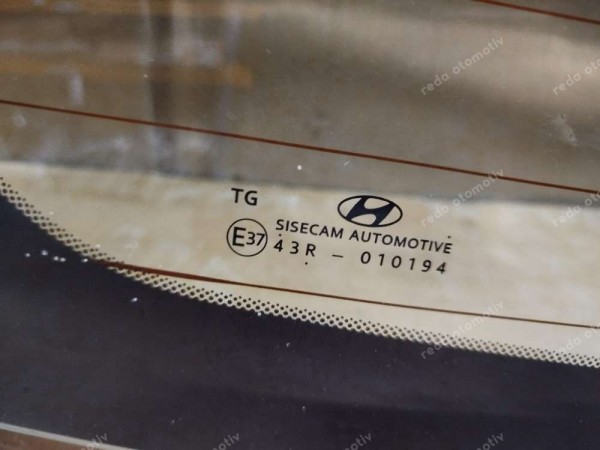 Hyundai Bayon Arka Bagaj Kapak Camı 87110-Q0740 SP (LA110)