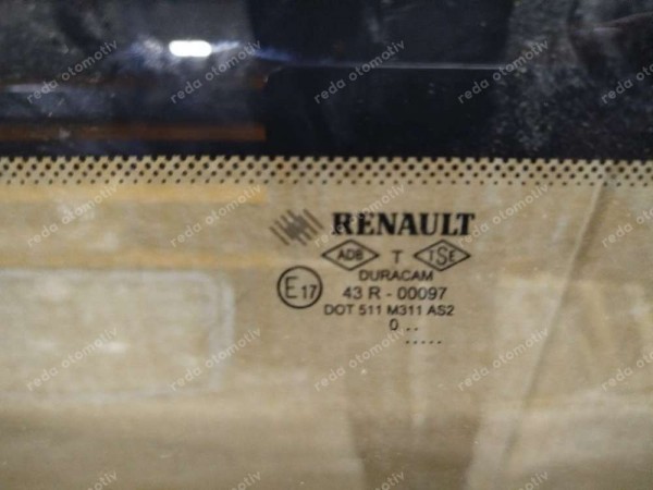 Renault Clio 2 HB Bagaj Kapak Camı 7700435174 CP (LA100)