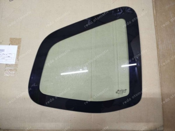 Dacia Duster Sağ Arka Kelebek Küstod Camı 833060013R YP (LA100)