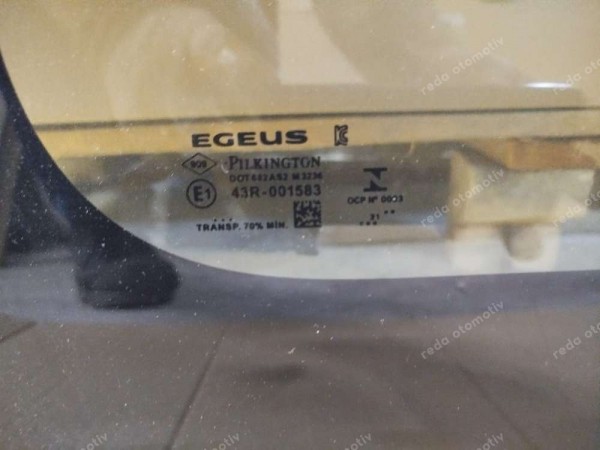 Renault Master 3 Arka Sağ Cam 833407317R YP (LC141)
