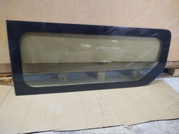 Renault Trafic 3 Sol Arka Küstod Camı 833416005R YP (MB141)