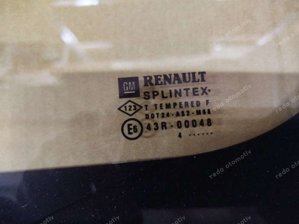 Renault Trafik 2 Sol Arka Küstod Camı 8200672745 YP (MB140)