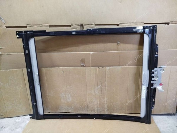 Toyota Yaris Cross Sunroof Açılır Tavan Perdesi Şasesşi 63306-K0010 SP (MB141)