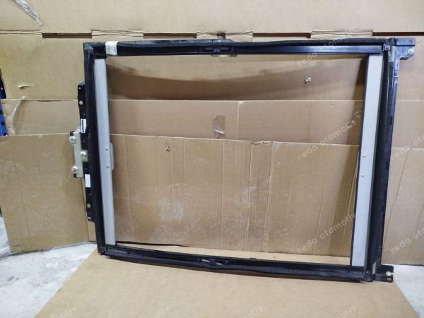 Toyota Yaris Cross Sunroof Açılır Tavan Perdesi Şasesşi 63306-K0010 SP (MB141)