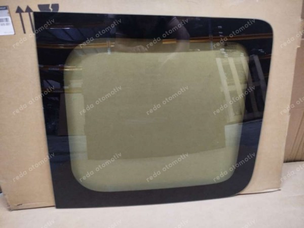 Renault Trafic 2 Sağ Arka Bagaj Kapak Camı 8200005551 YP (MA142)