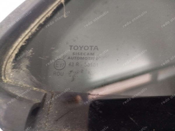 Toyota Yaris Cross Sağ Arka Kapı Kelebek Camı 68011-0D021 SP HP (LC125)