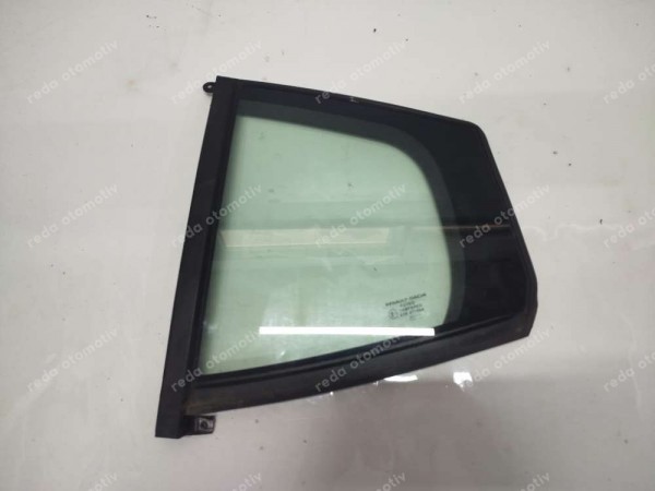 Renault Taliant Sol Arka Kelebek Camı 822312067R SP (LB121)