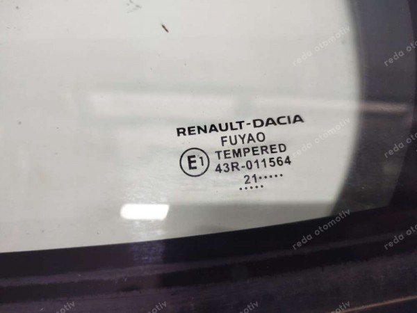 Renault Taliant Sol Arka Kelebek Camı 822312067R SP (LB121)