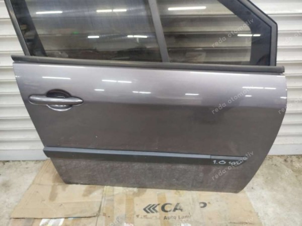 Renault Scenic 2 Sağ Ön Kapı Dolu SP (İD110)