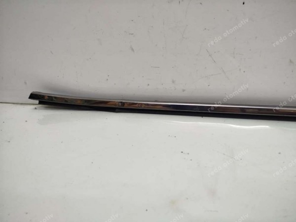 Renault Clio 5 Sol Ön Cam Dış Sıyırıcı Fitili 808219896R SP HP (BF120)