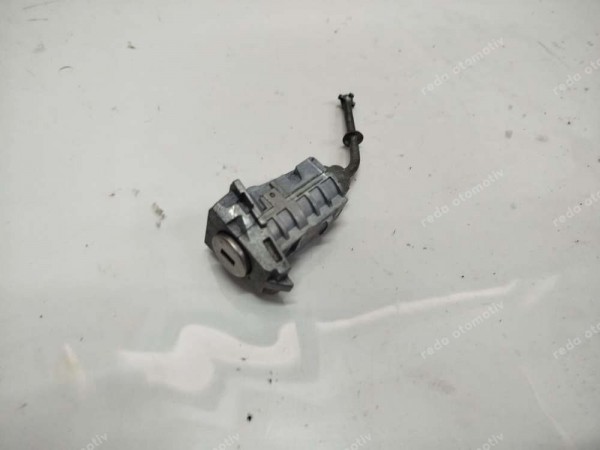 Renault Clio 5 Sol Ön Kapı Kilit Şifresi Fişeği 806011865R SP (FC121)