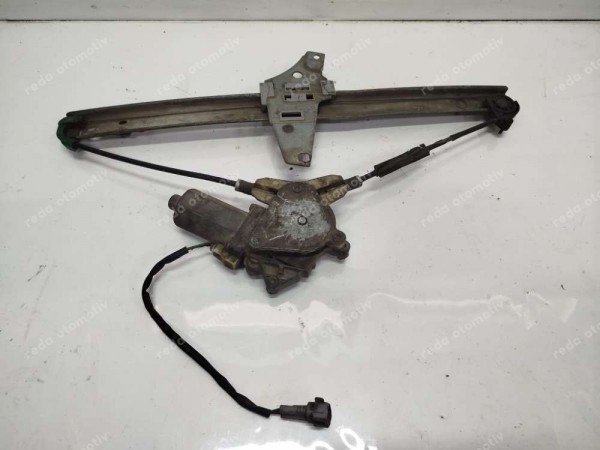 Toyota Carina 92-97 Sağ Ön Cam Krikosu Motoru 69810-05010 CP (İH122)