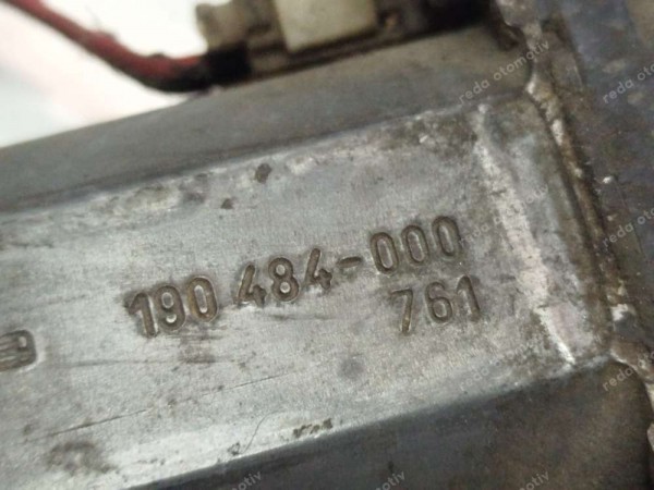 Toyota Carina 92-97 Sağ Ön Cam Krikosu Motoru 69810-05010 CP (İH122)