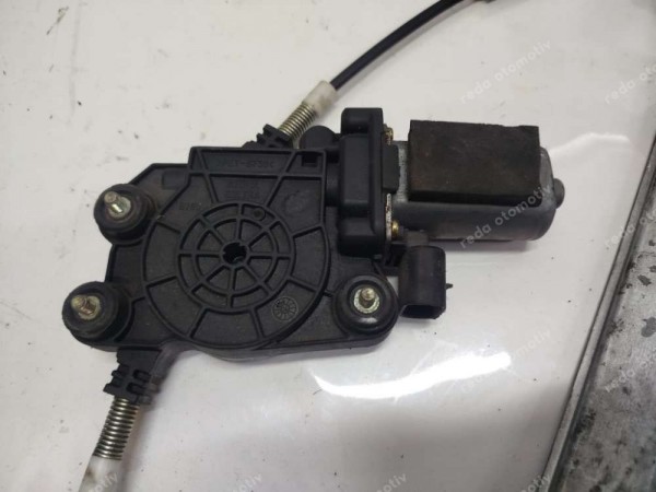 Fiat Marea Sol Ön Cam Krikosu Motoru 46436526 CP (İH122)