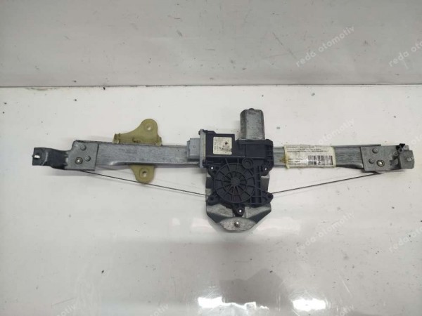 Renault Captur SoL Ön Cam Krikosu Motoru 807019225R CP (İG132)