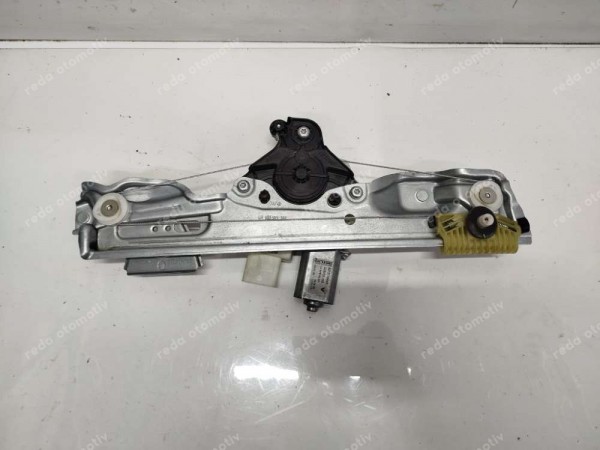 Renault Megane 4 Sol Arka Cam Krikosu Motoru 827211609R SP (İG142)