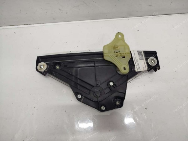Renault Clio 5 Sağ Arka Cam Krikosu Motoru 827209773R SP (İH142)
