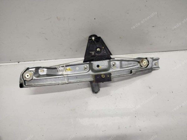 Dacia Sandero 3 Stepway Sağ Arka Cam Krikosu Motoru 827207471R CP (İH142)