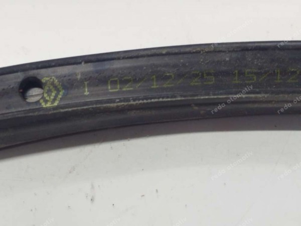 Renault Clio 5 Sağ Ön Kapı Çevre Fitili Toz Lastiği 808309844R SP (BF120)