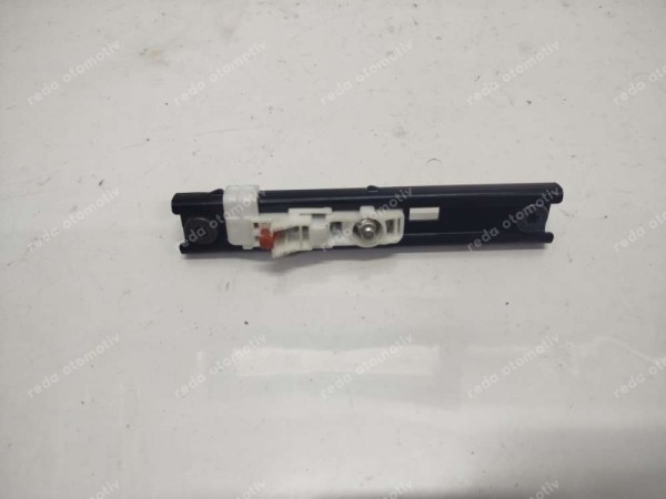 Renault Clio 5 Emniyet Kemer Ayar Kolu 878249105R SP (BE120)