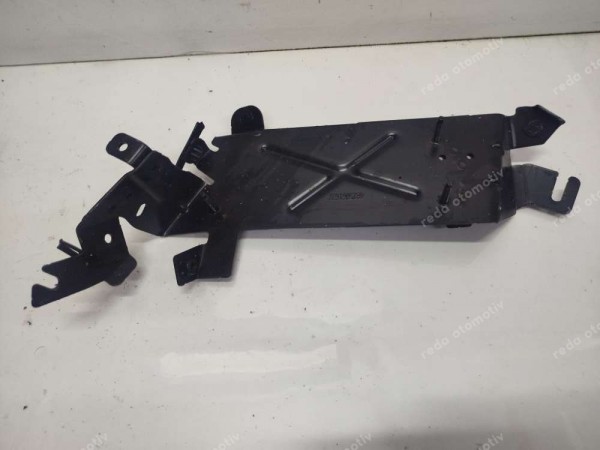 Renault Clio 5 Ecu Motor Beyin Bağlantı Sacı Braketi 237146784R SP (EB120)