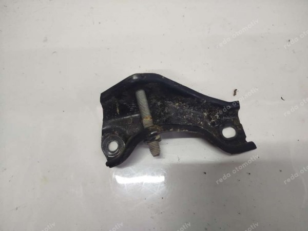 Renault Clio 5 Captur Şanzuman Takozu Bağlantı Ayağı Braketi 113325501R SP (AA120)