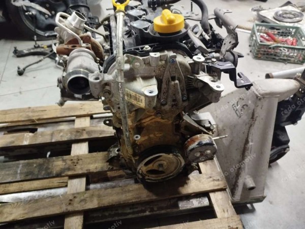 Renault Clio 5 Taliant 1.0 TCE H4D Motor Komple 8201733029 SP HP (SAKPR)
