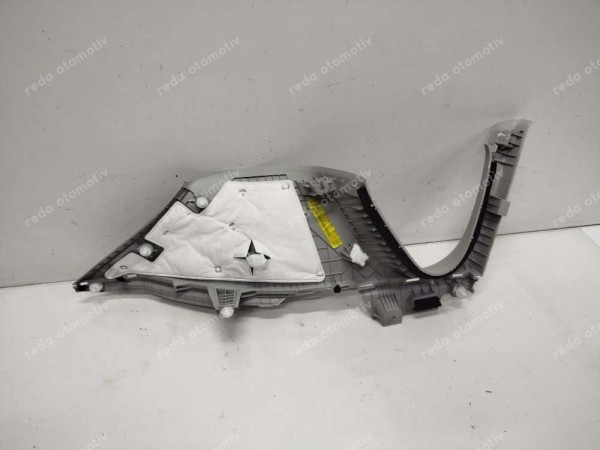 Hyundai Bayon İ20 Sağ Arka Küstodod İç Trim Kaplaması Bakaliti 85860-Q0500YPK SP HP (EA110)