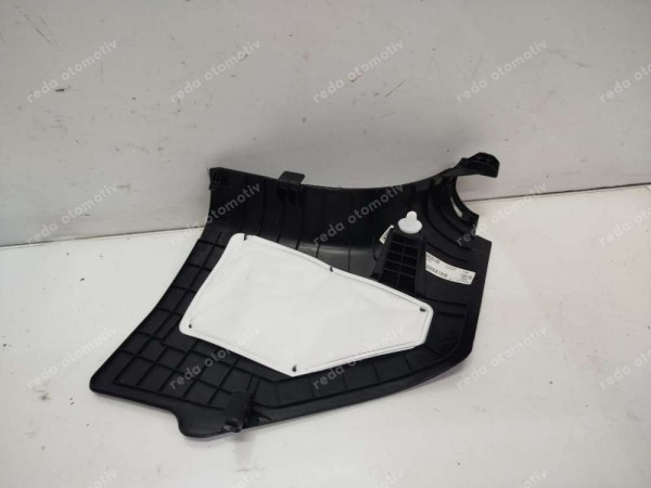 Hyundai Bayon İ20 Sağ Ön Direk Alt Trim Bakaliti 85823-Q0000 SP (EA110)