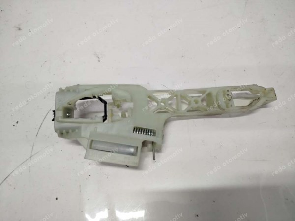Hyundai Bayon İ20 Sol Ön Kapı Kolu Yuvası Mekanizması 82655-Q0500 SP YP (FC126)