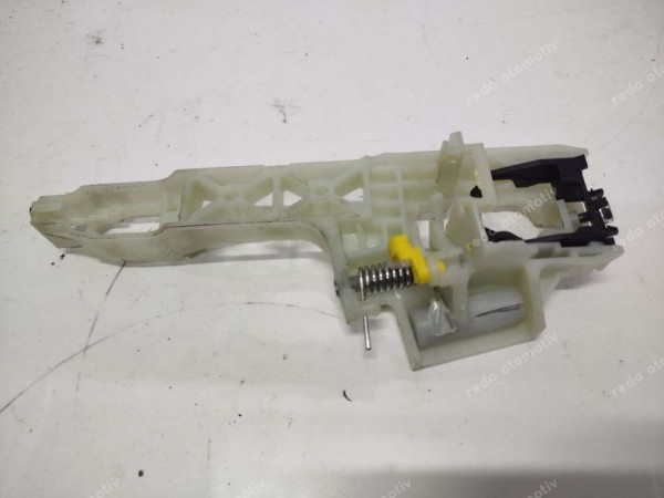 Hyundai Bayon İ20 Sol Ön Kapı Kolu Yuvası Mekanizması 82655-Q0500 SP YP (FC126)