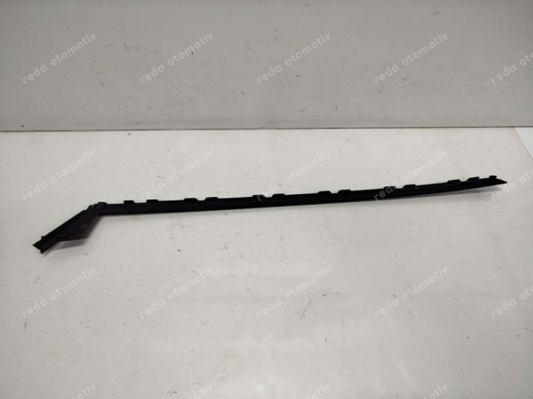 Hyundai Bayon İ20 Ön Cam Sol Çıtası 86131-Q0000 SP YP (BA110)