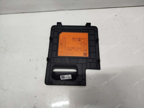 Hyundai İ20 Bayon Torpido Konsol Sol Alt Sigortalık Kapağı 84753-Q0200NNB SP YP (EA110)