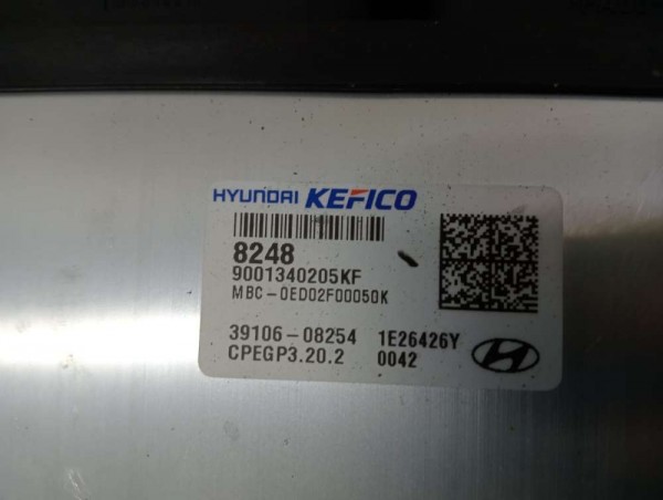 Hyundai İ20 Motor Kontrol Ünitesi Beyni Modülü ECU 39106-08254 39106-08248 SP YP [C-E-120]