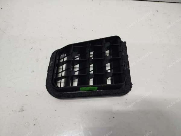 Hyundai Bayon İ20 Arka Sol Havalandırma Izgarası 97510-C8000 SP YP (BA120)