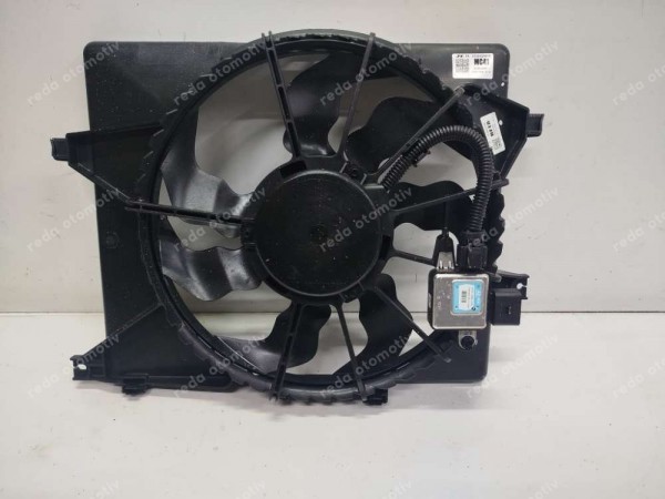 Hyundai Bayon İ20 Fan Davlumbazı Motoru Komple 25380Q0300 SP YP (BF110)