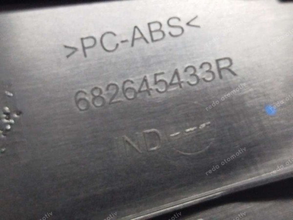 Renault Megane 4 Faz 2 Siperlik Torpido Alt Kaplama Plastiği 682645433R YP (BE110)
