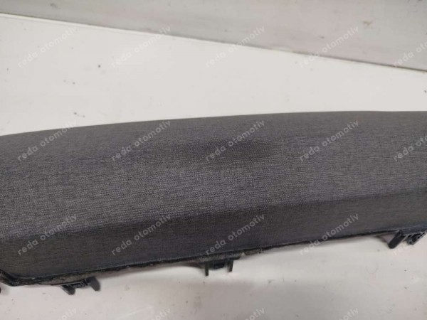 Renault Clio 5 Torpido Üst Kaplama 682100495R SP (BB120)