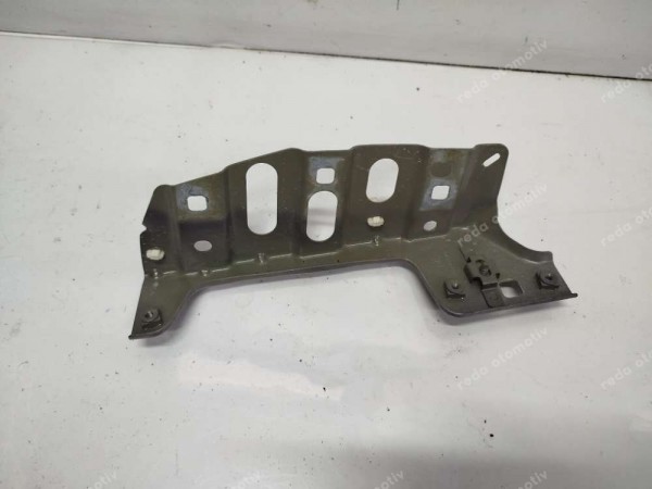 Renault Clio 5 Sağ Çamurluk Bağlatı Sportu Sacı 641C03412R 641C04310R SP (EB120)