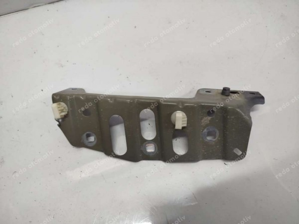 Renault Clio 5 Sağ Çamurluk Bağlatı Sportu Sacı 641C03412R 641C04310R SP (EB120)
