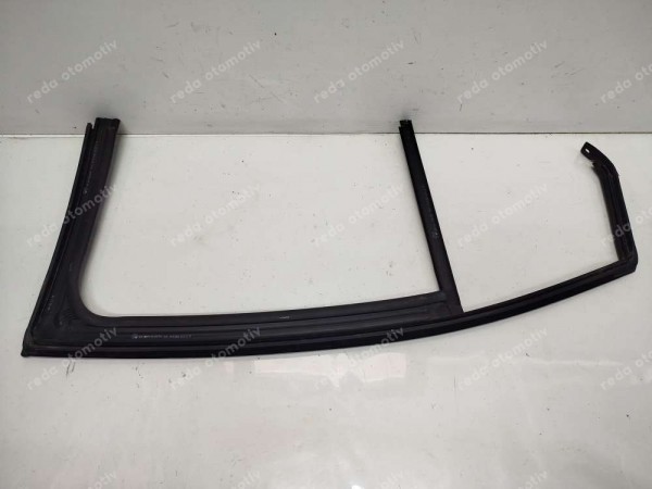 Renault Taliant Sol Arka Kapı Cam Fitili 823319666R SP (BE120)
