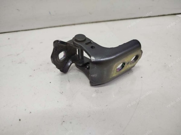 Renault Clio 5 Sağ Arka Kapı Alt Menteşesi 804000378R SP (BF120)