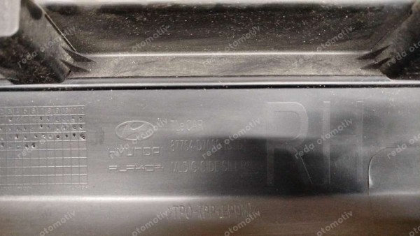 Hyundai Tucson Sağ Marşpiyel Kaplaması Bakaliti 87754-D7000 87752-D7000 CP (MA150)