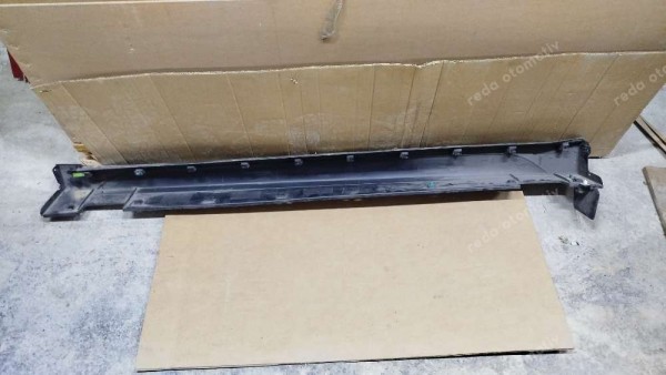 Hyundai Tucson Sağ Marşpiyel Kaplaması Bakaliti 87754-D7000 87752-D7000 CP (MA150)