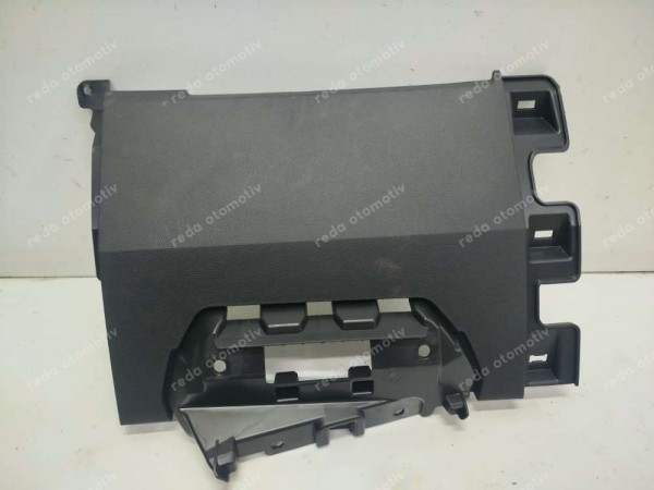 Renault Megane E-Tech Torpido Alt Giydirme Direksiyon Alt Bakalit 681041949R SP (EA110)