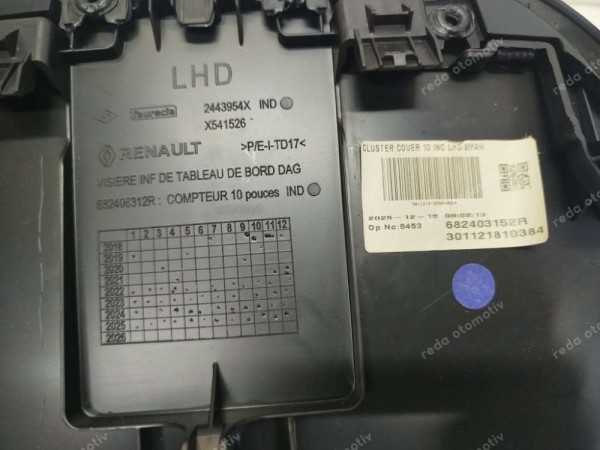 Renault Clio 5.5 Gösterge Siperliği Çerçevesi 682408312R 682403152R SP (BB120)