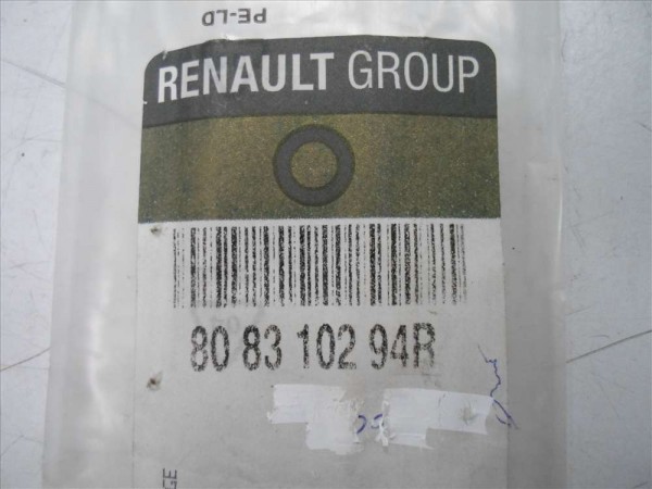 Renault Captur Sol Ön Kapı Toz Lastiği Orjinal YP