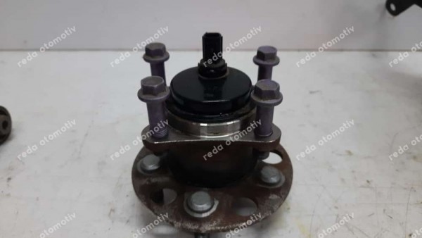 Toyota Yaris Hybrid Arka Teker Poryası 89544-F4010 SP (CG120)
